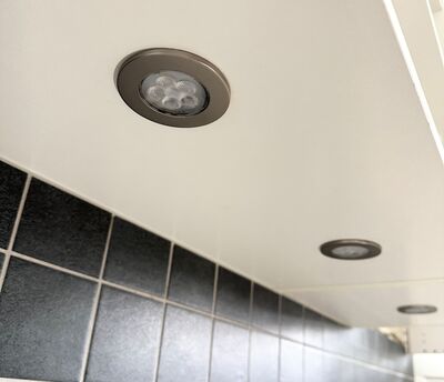 Brugt HTH Køkken med ovn.