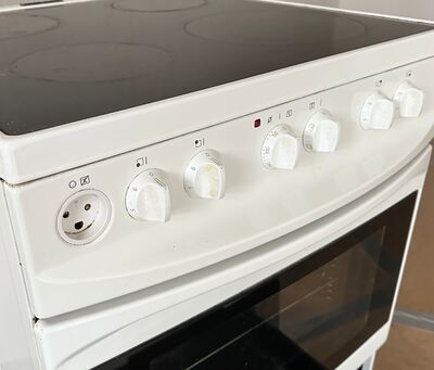 Voss/Electrolux komfur