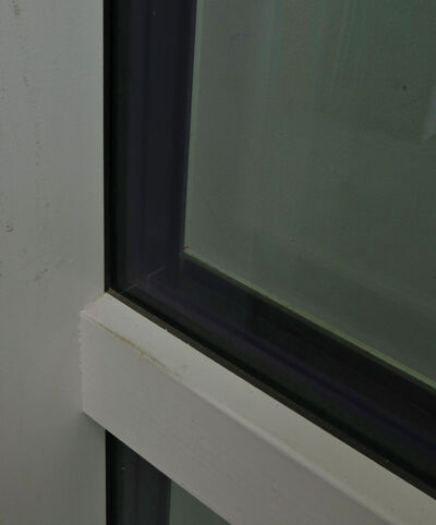 Smalt vindue med energiglas fra Vindunor