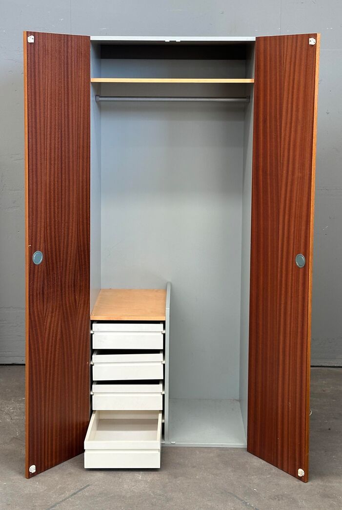 Tectum dobbelt garderobeskab m. skuffer