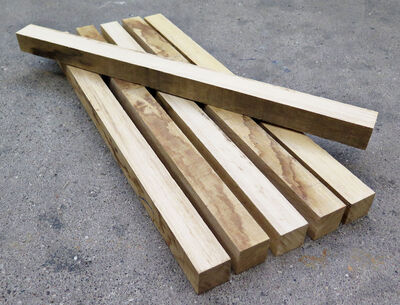 Egetræsstave 51x51x900mm Egetræsstave 51x51x900mm