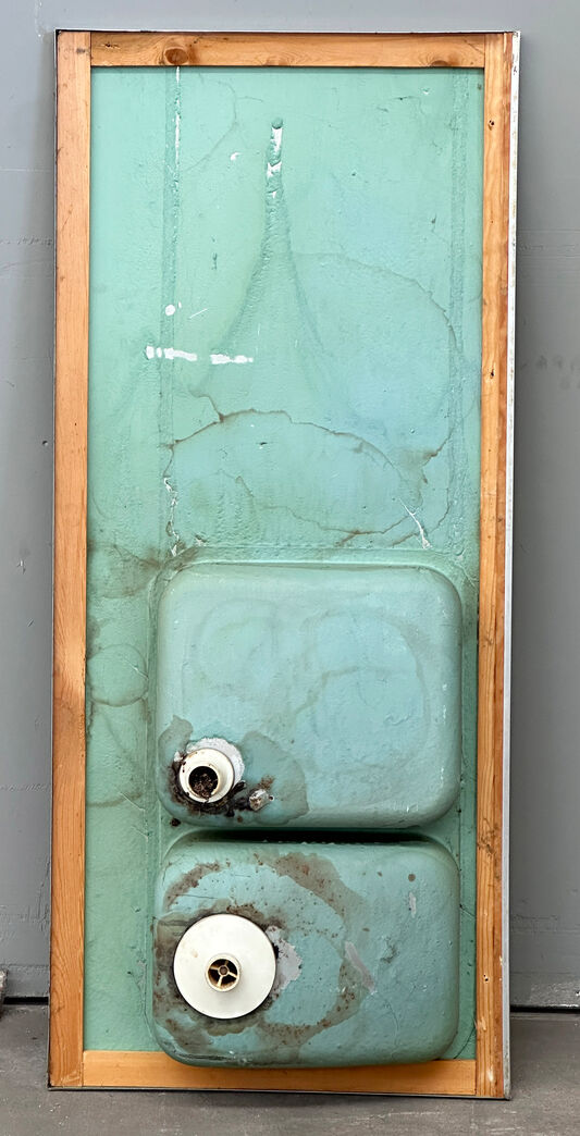 Stålbordsplade med dobbeltvask