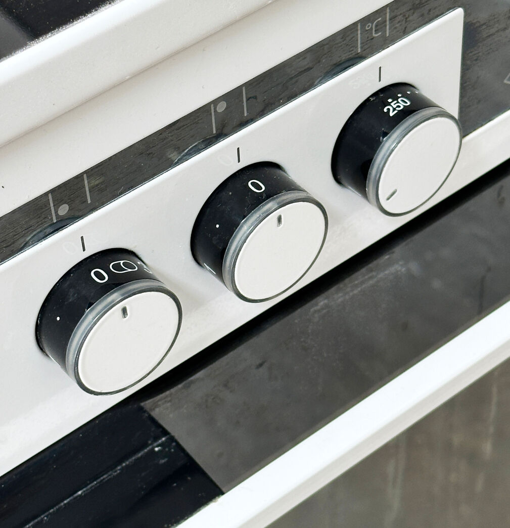 Gram keramisk komfur 85 cm h.