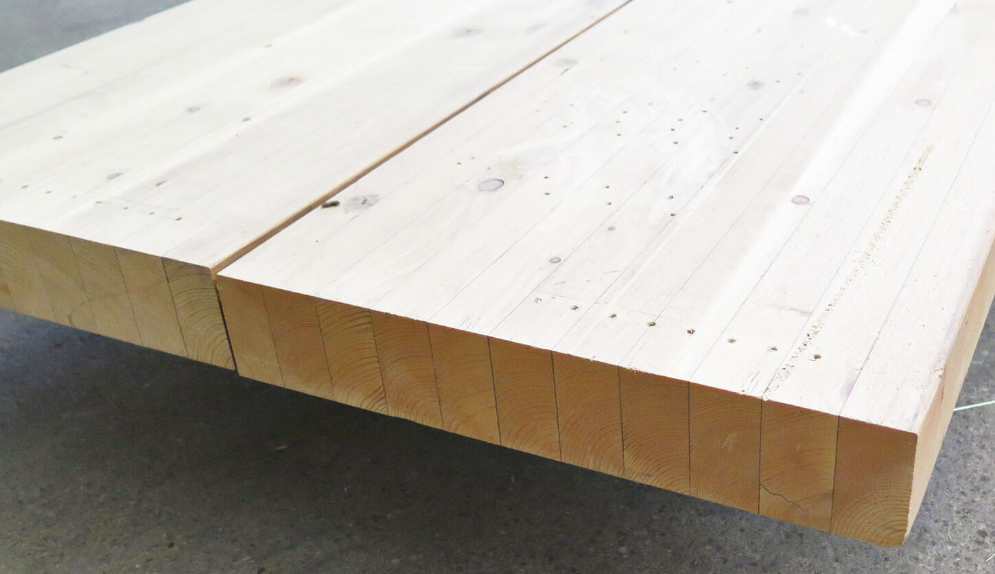 Limtræsbjælke 6x36,5x490 cm. Limtræsbjælke 6x36,5x490 cm.