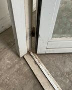 Yderdør med glas og karm Yderdør med glas og karm