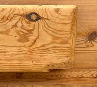 Gammelt fyrretræsskab Gammelt fyrretræsskab