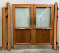 Dobbeltdør med karm