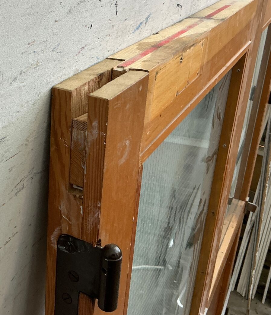 Dobbeltdør med karm