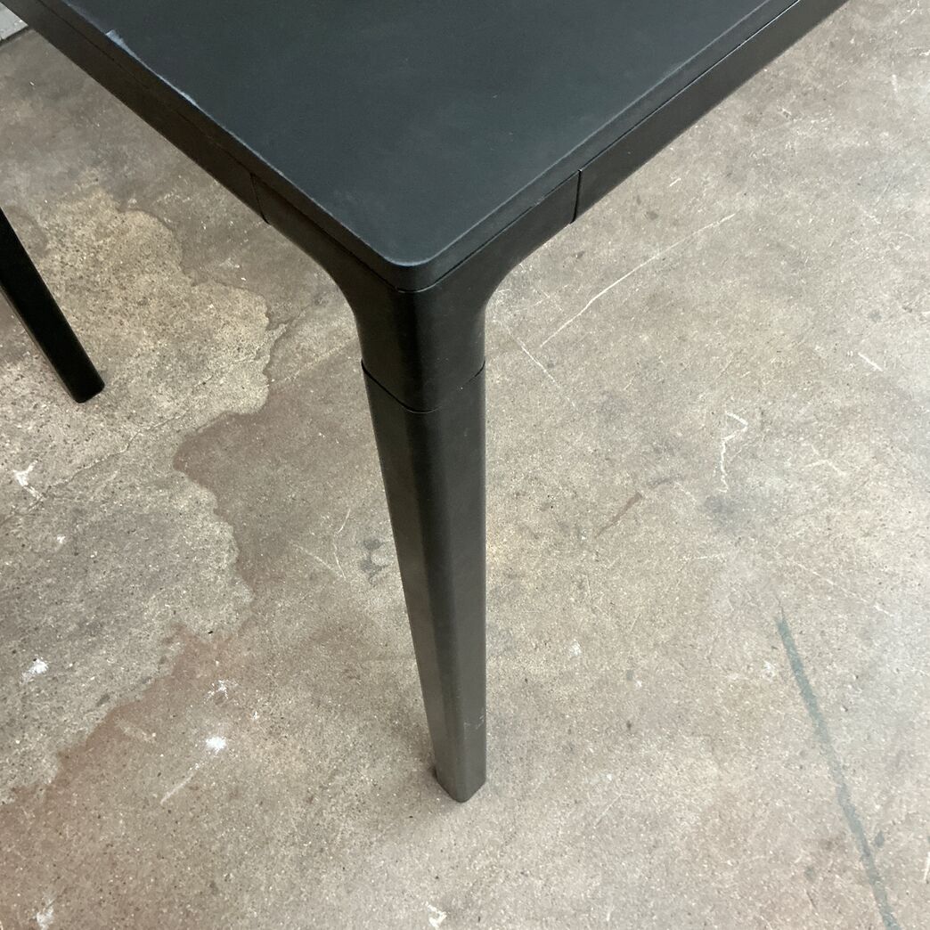 Langt højt laminatbord - 240 cm