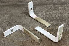 Hyldeknægt i metal 13x21 cm