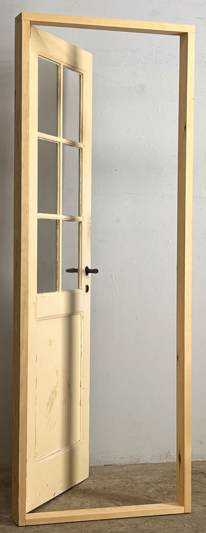 Fyldningsdør med glas og karm