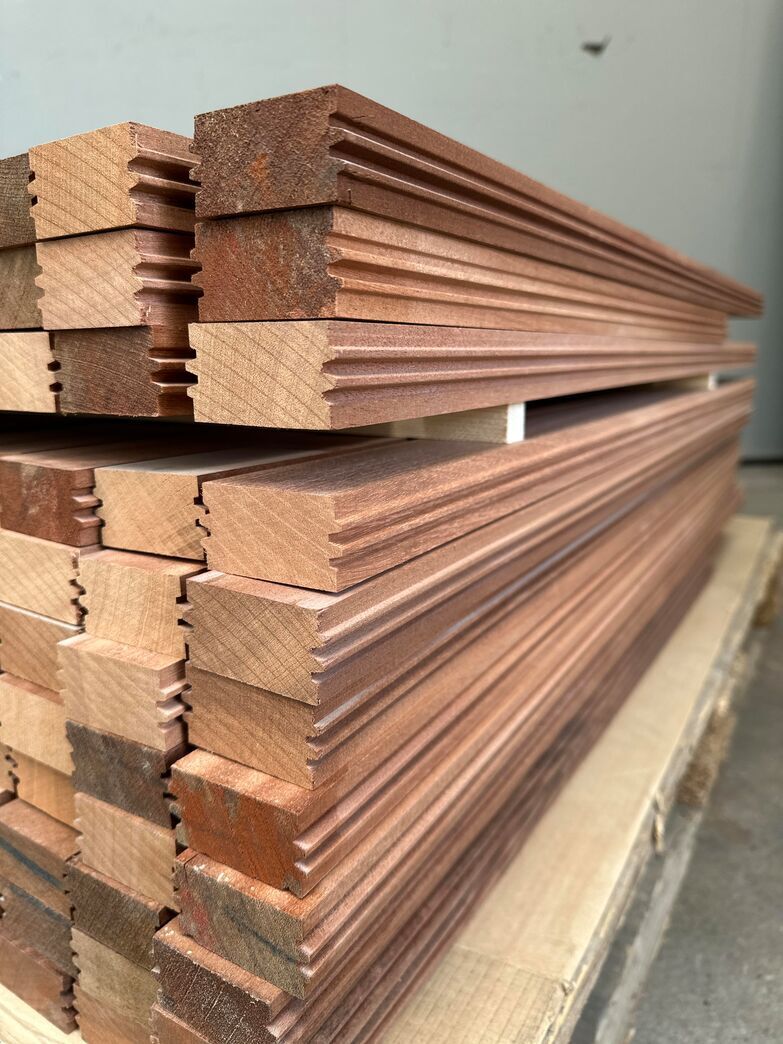 Mahogni 30x51x600 mm