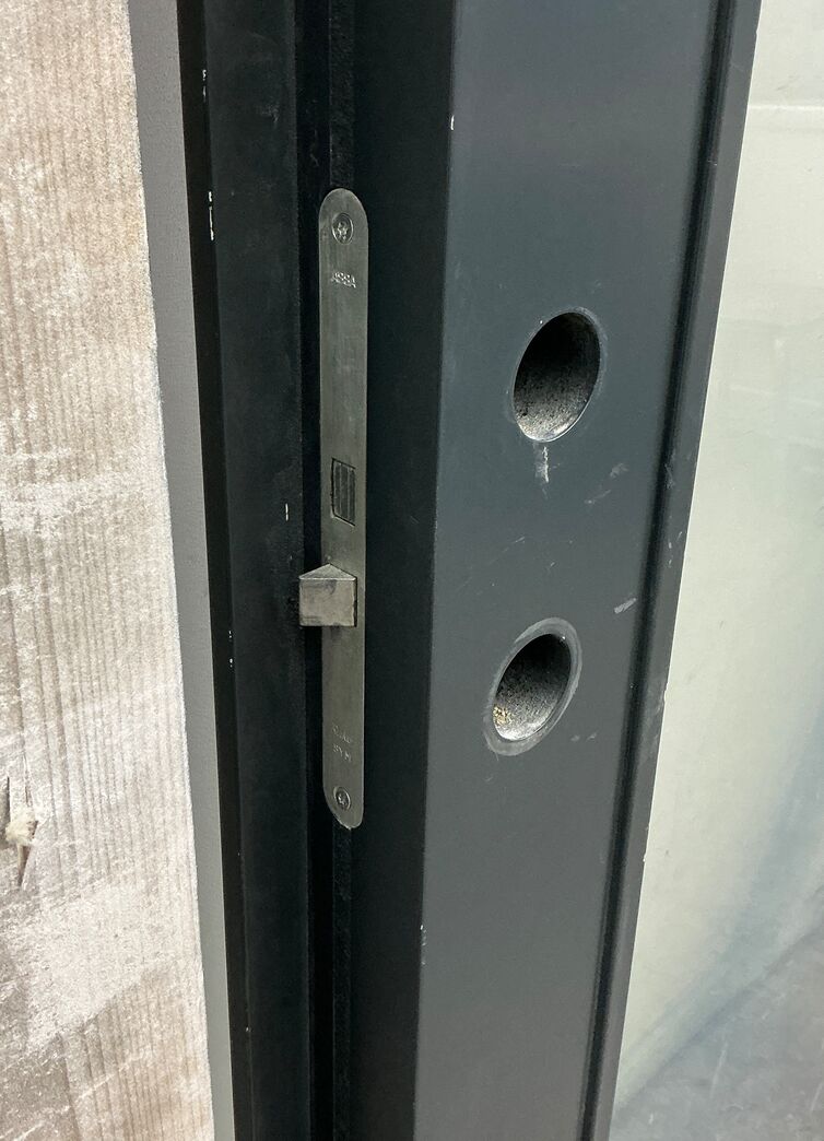 BD30 dobbelt branddør med glas og karm