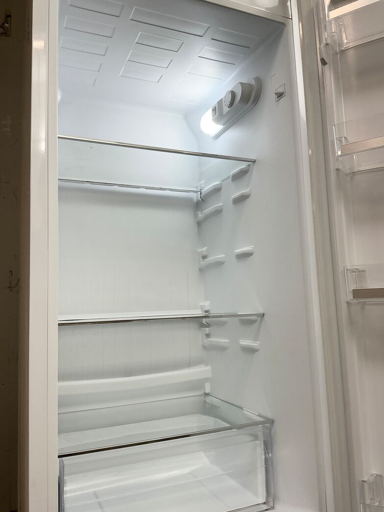 Fritstående GRAM Køle/Fryseskab 204/84 liter