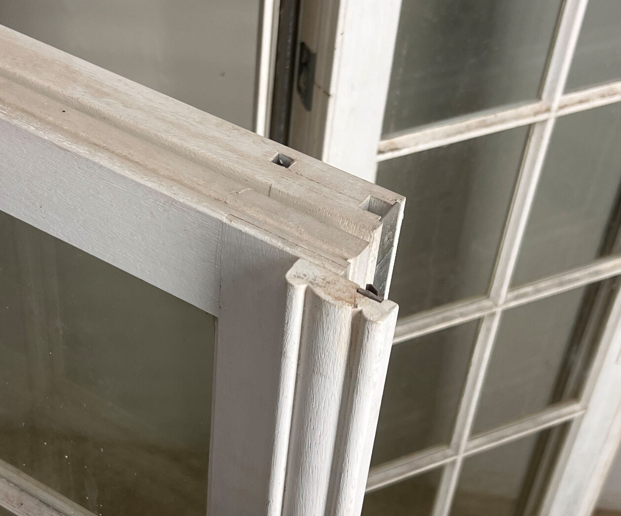 Bøjsø sprossevindue med koblede rammer