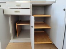 Malet komplet 60'er køkken