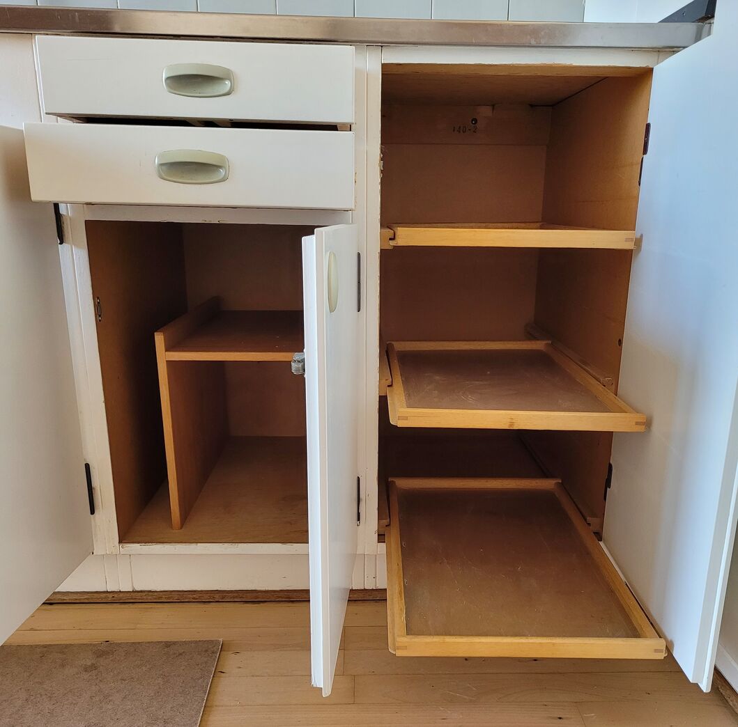 Komplet 60'er køkken, malet