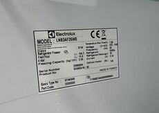 Fritstående Elektrolux køle/fryseskab 194/74 liter