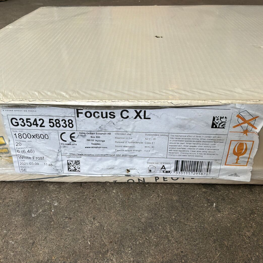 6,48 m2 Ecophon Focus C XL akustikloftplader 1800 x 600 x 20 mm.