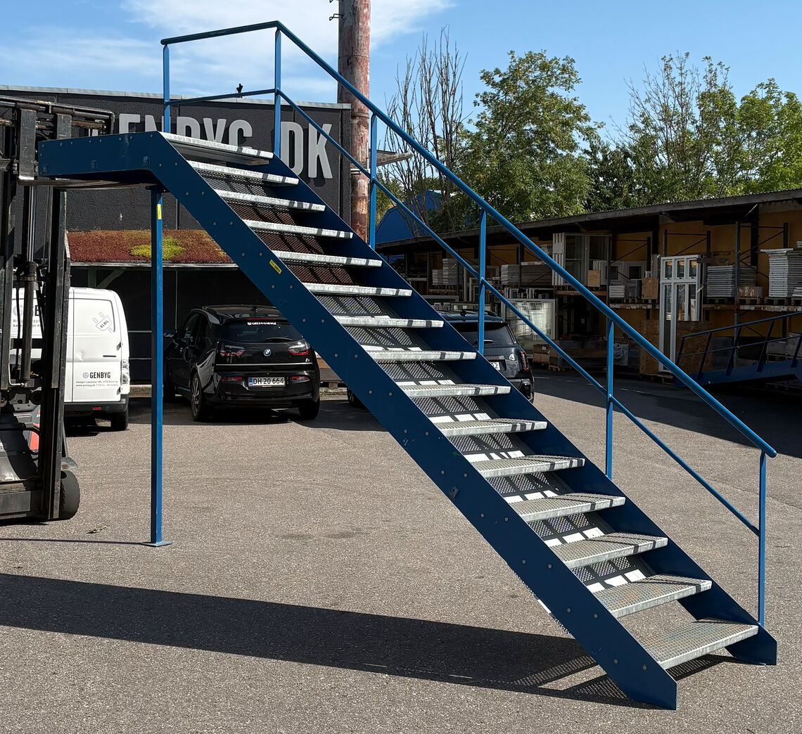 Ståltrappe - 280 cm
