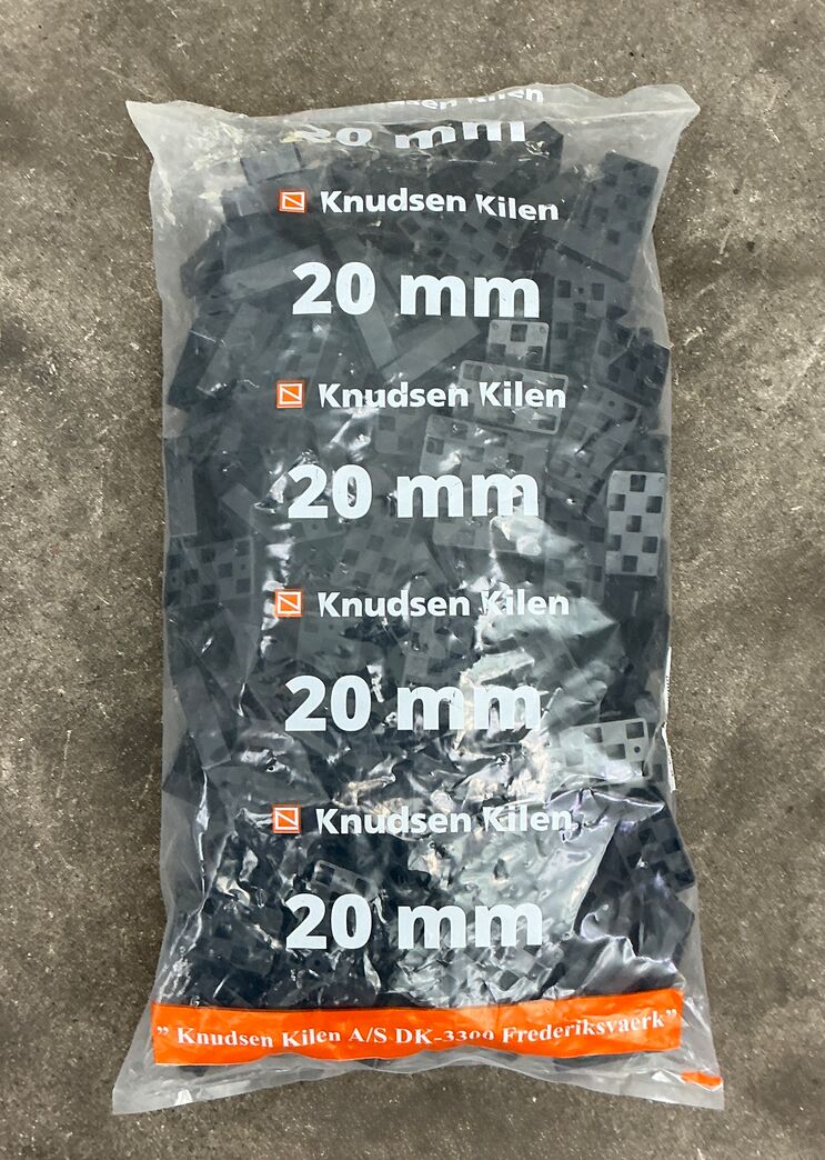 200 stk. K-Klods 45 20mm - sort