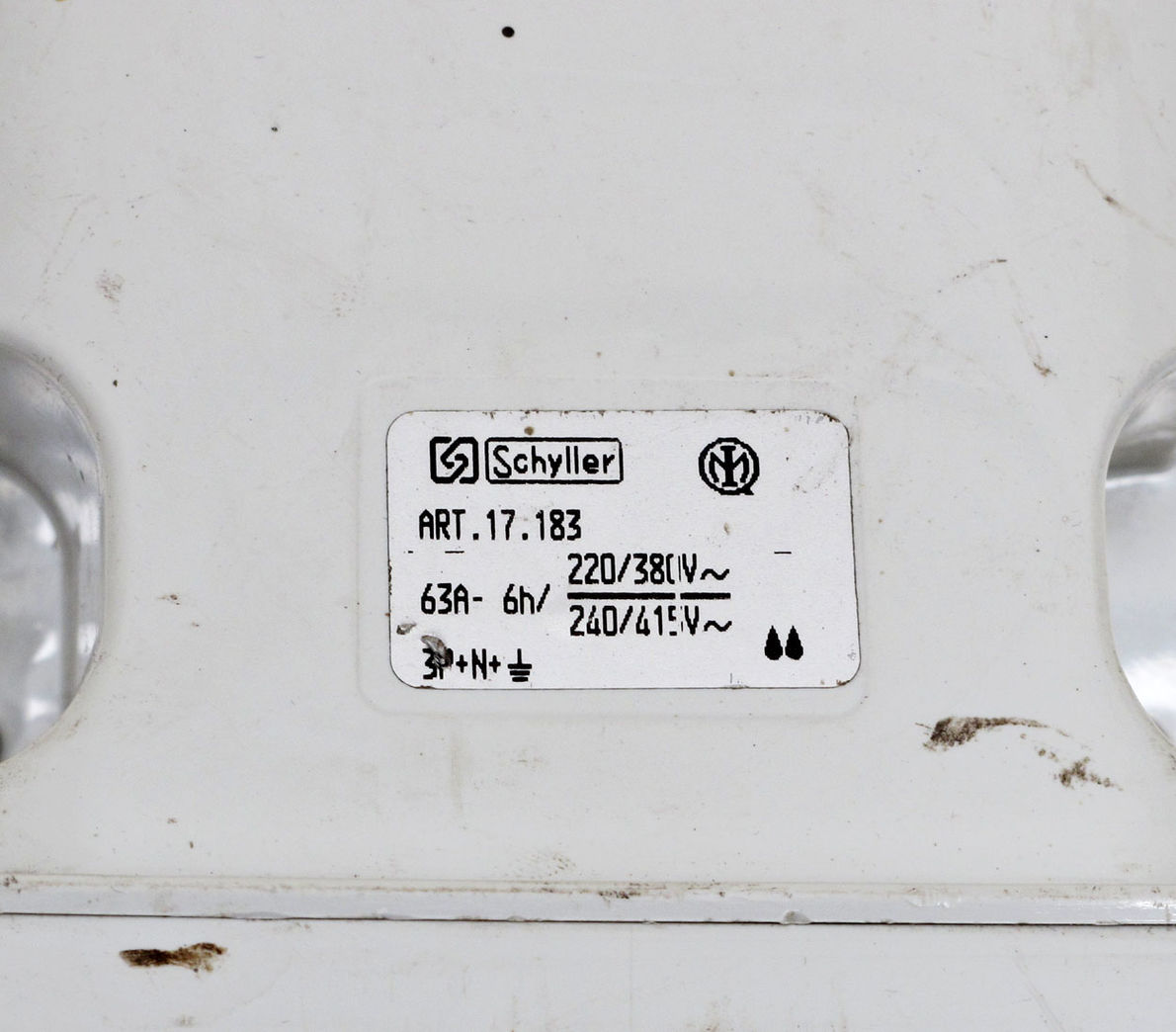 CEE Stikkontakt 400V/63A 5-pol
