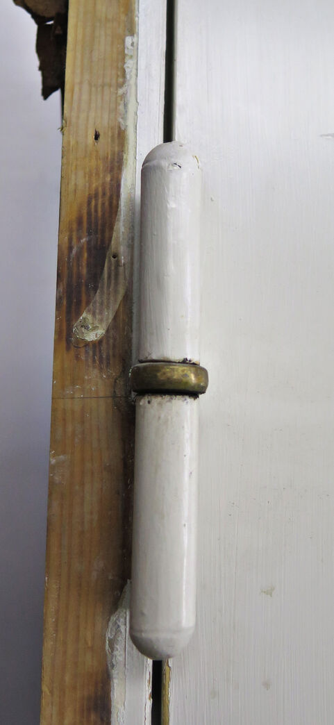 Fyldningsdør med karm