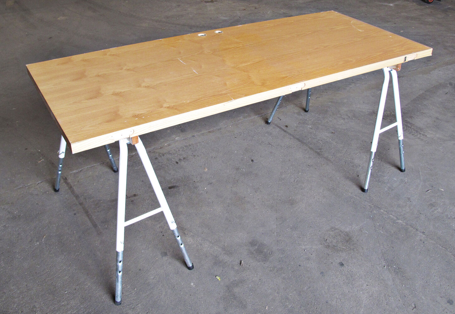 GØR DET SELV - Dørblad som bordplade