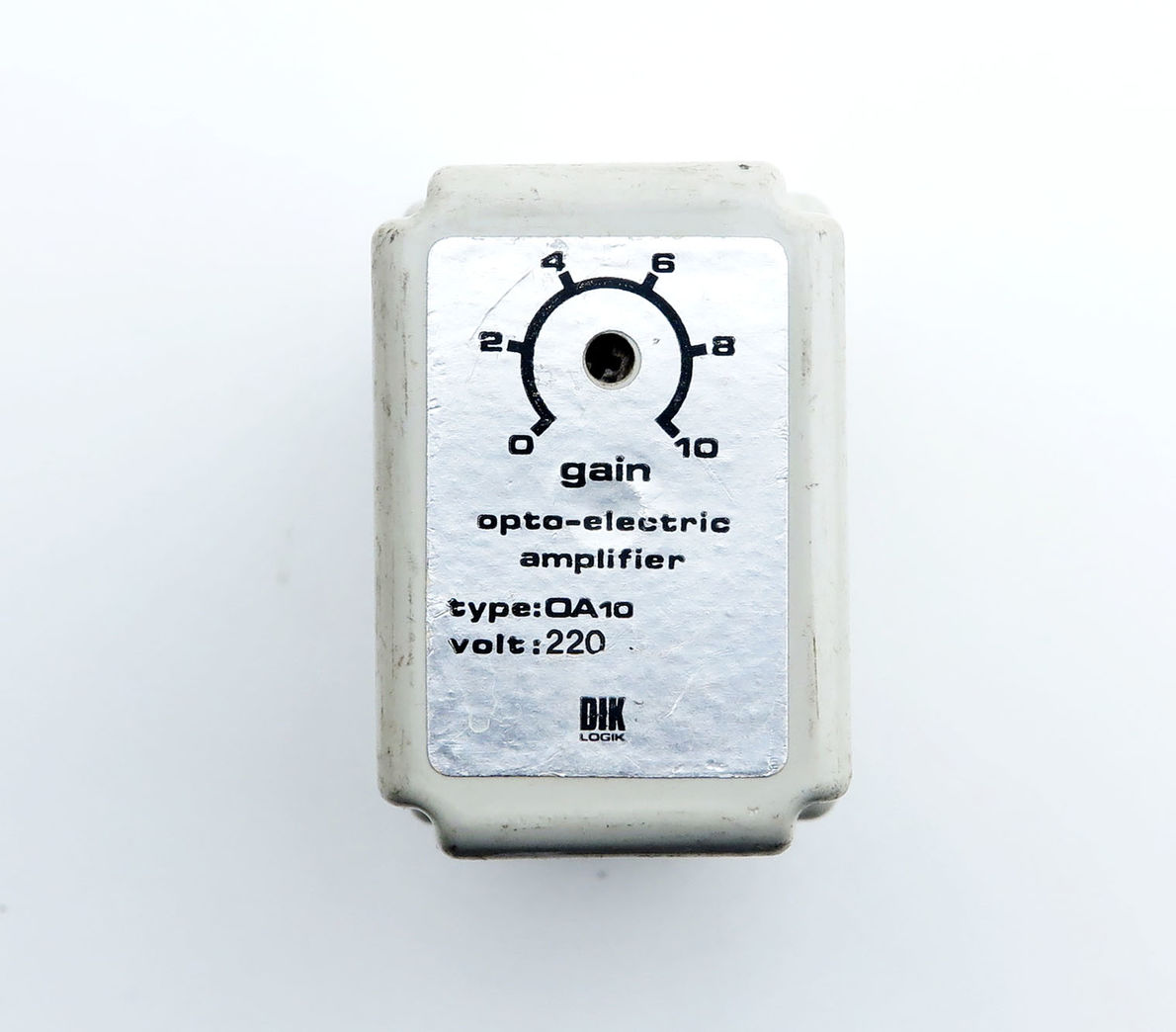 Optoelectric amplifier Genbyg