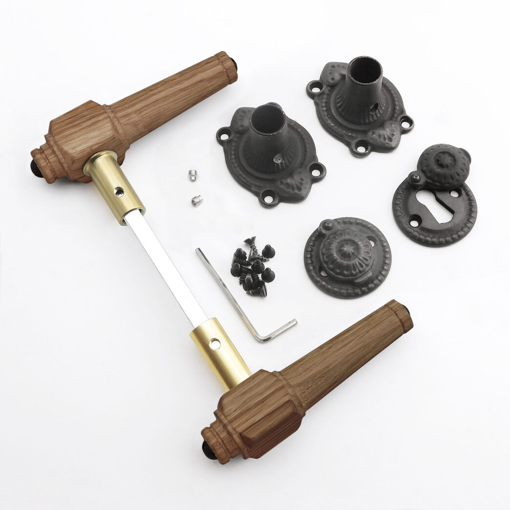 Trægreb til gammel dør - Spidsgreb i eg