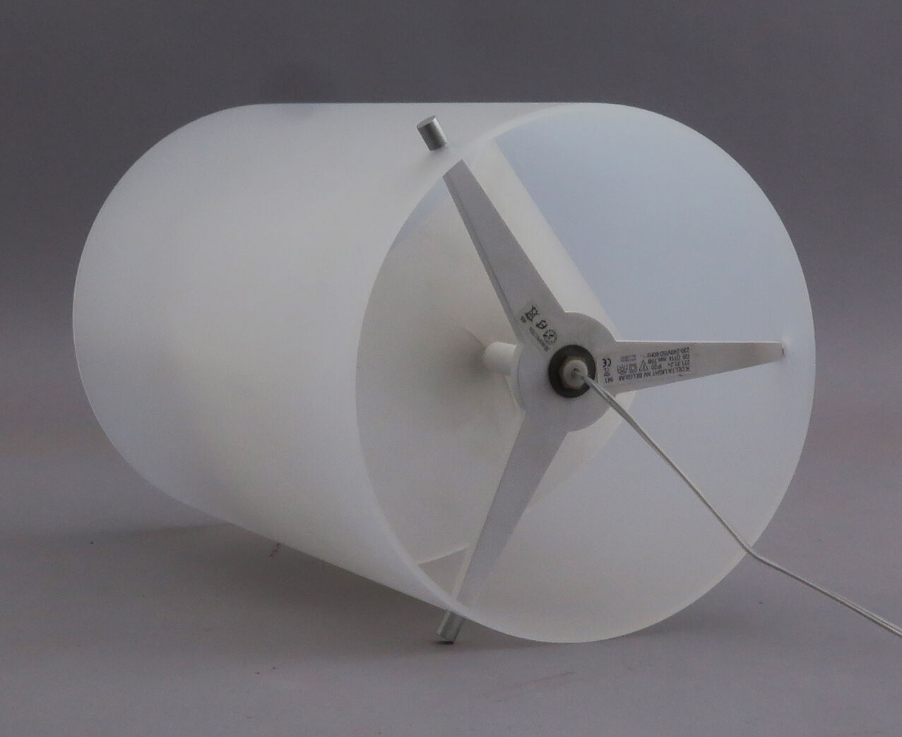 Lampe i acryl - Delta Light