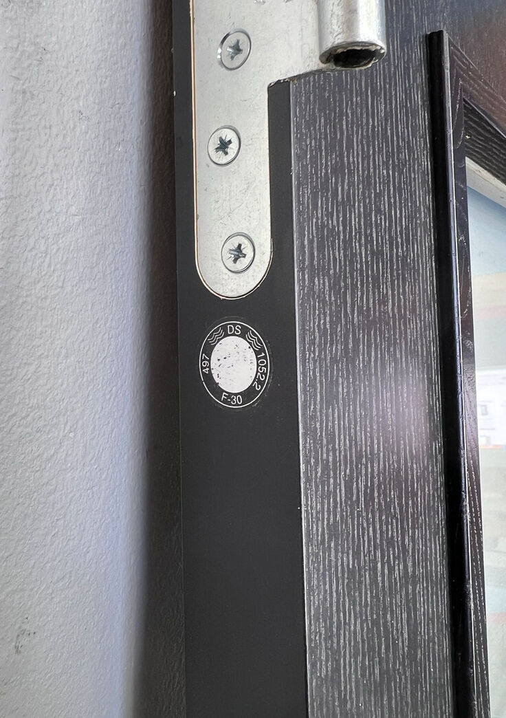 F-30 branddør uden karm M11