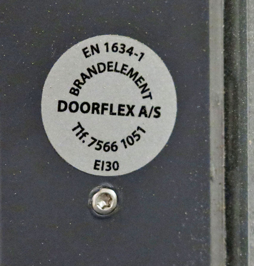 Indvendig vinduesparti med brandglas EI30