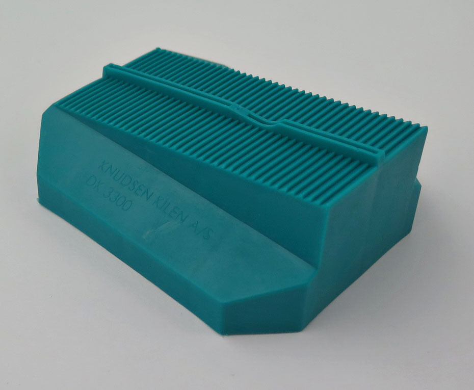 Knudsen Kilen Kombi mellem