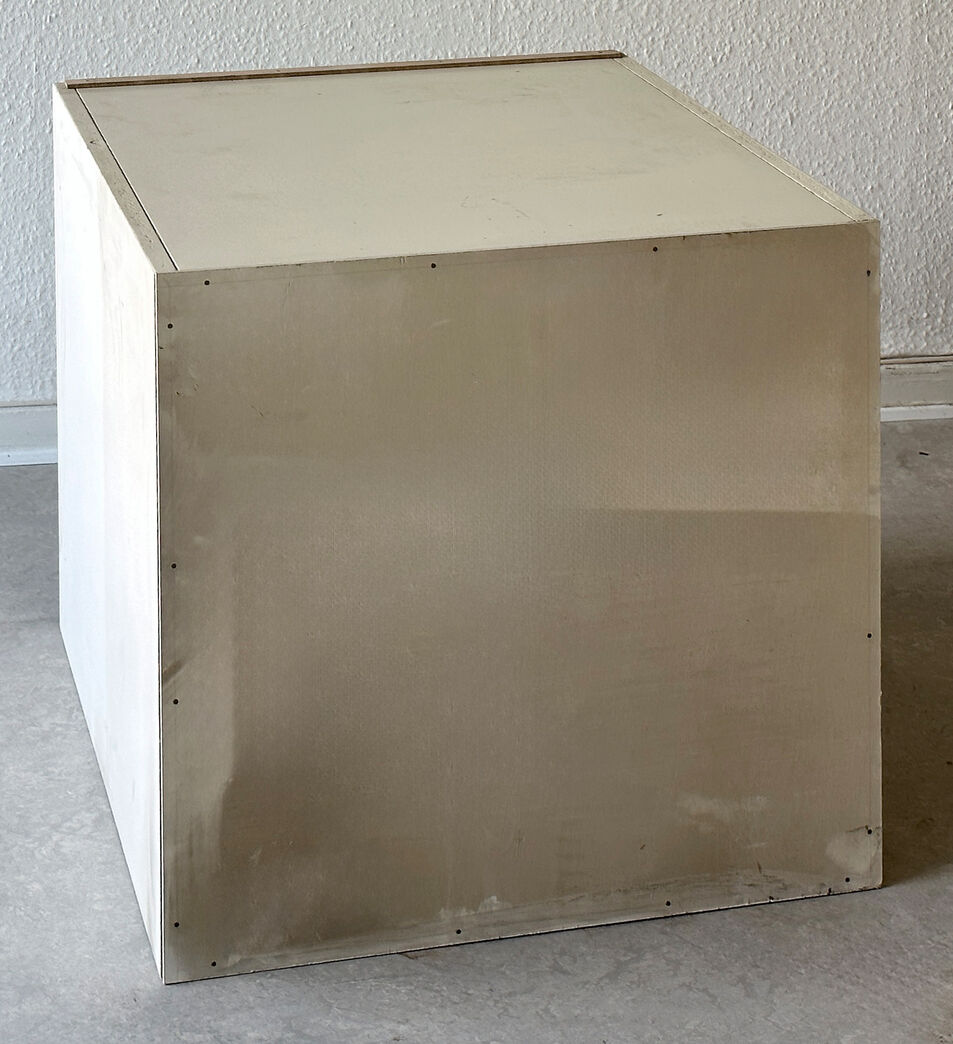 Lille skab - venstrehængt låge