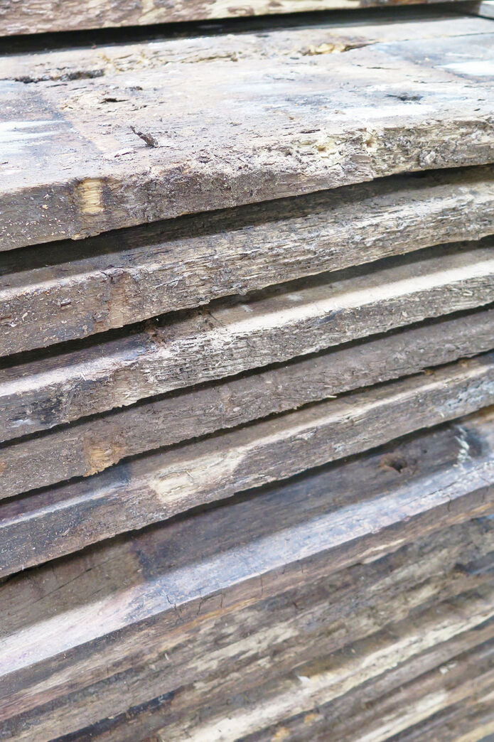 Egetræ fra Operaen - bagsiden af bjælken, frasorteret