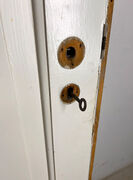 Toiletdør med karm Toiletdør med karm