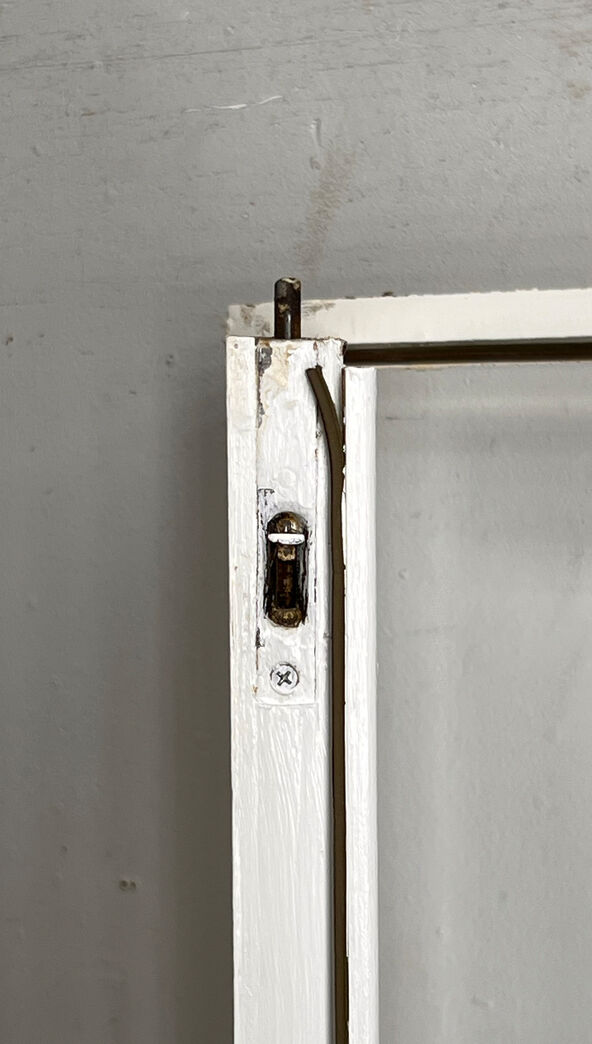 Gammel havedør med sprosser