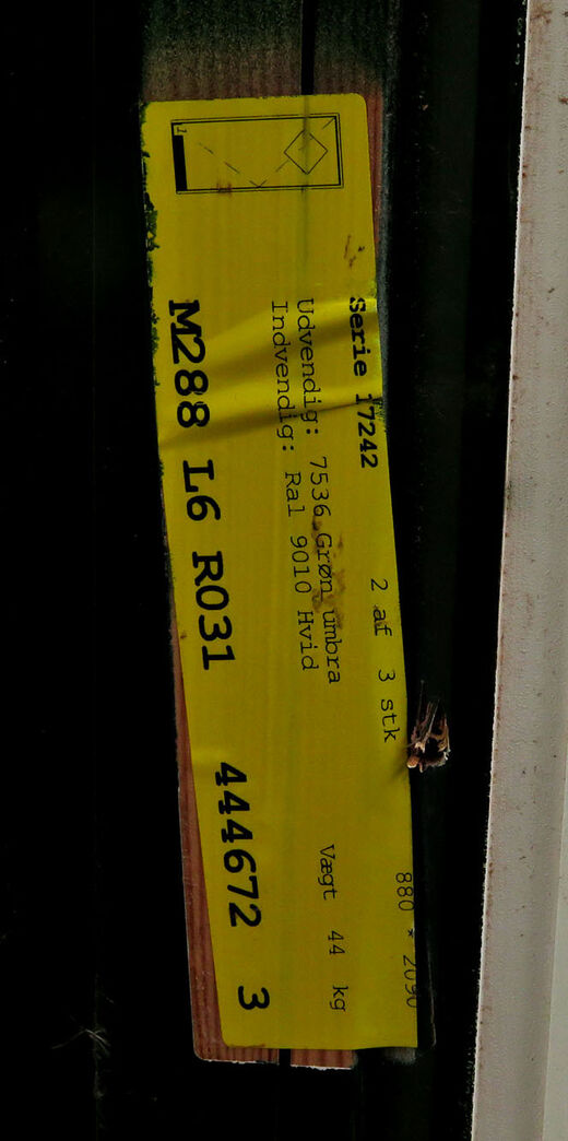 Yderdør med karm hh.