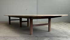 20 personers mahognifineret bord.