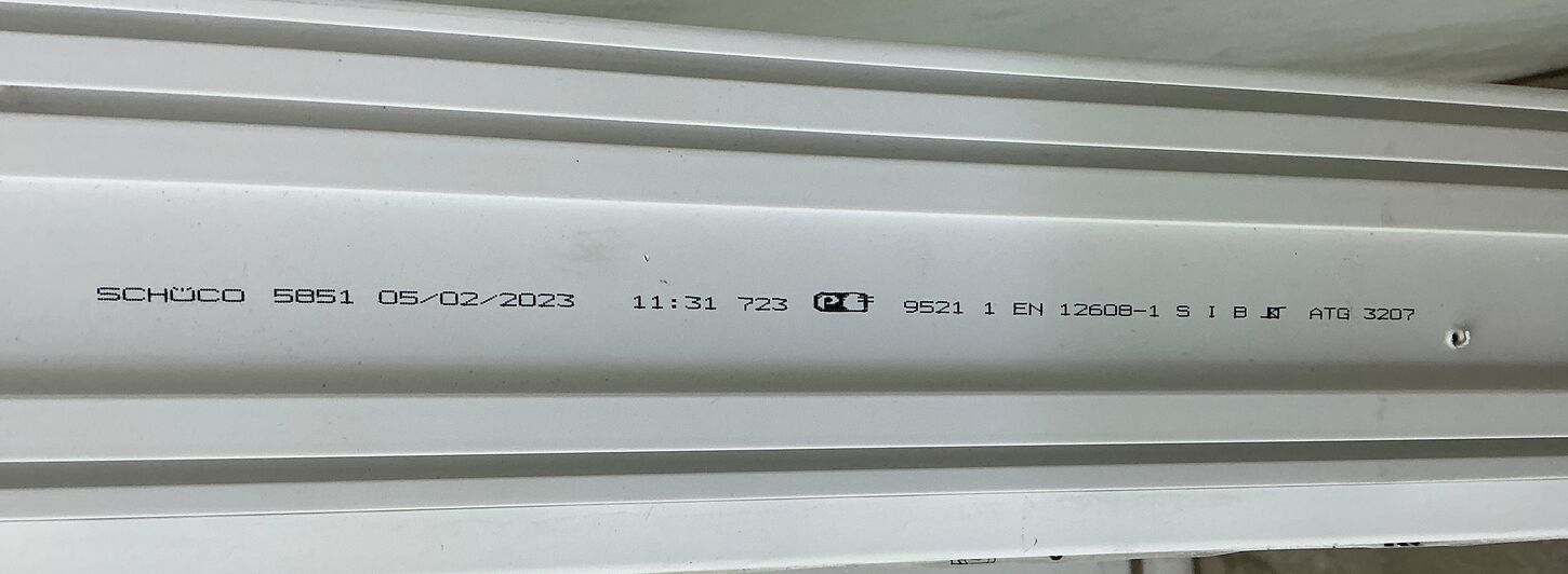 Terrassedør i plast med dreje-kip