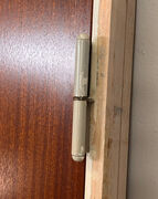 Mahognifineret dør med karm