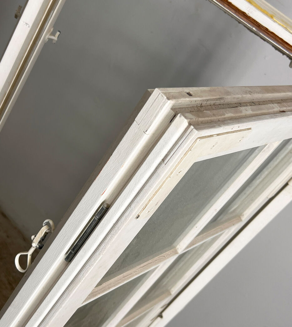 Bøjsø sprossevindue med koblede rammer