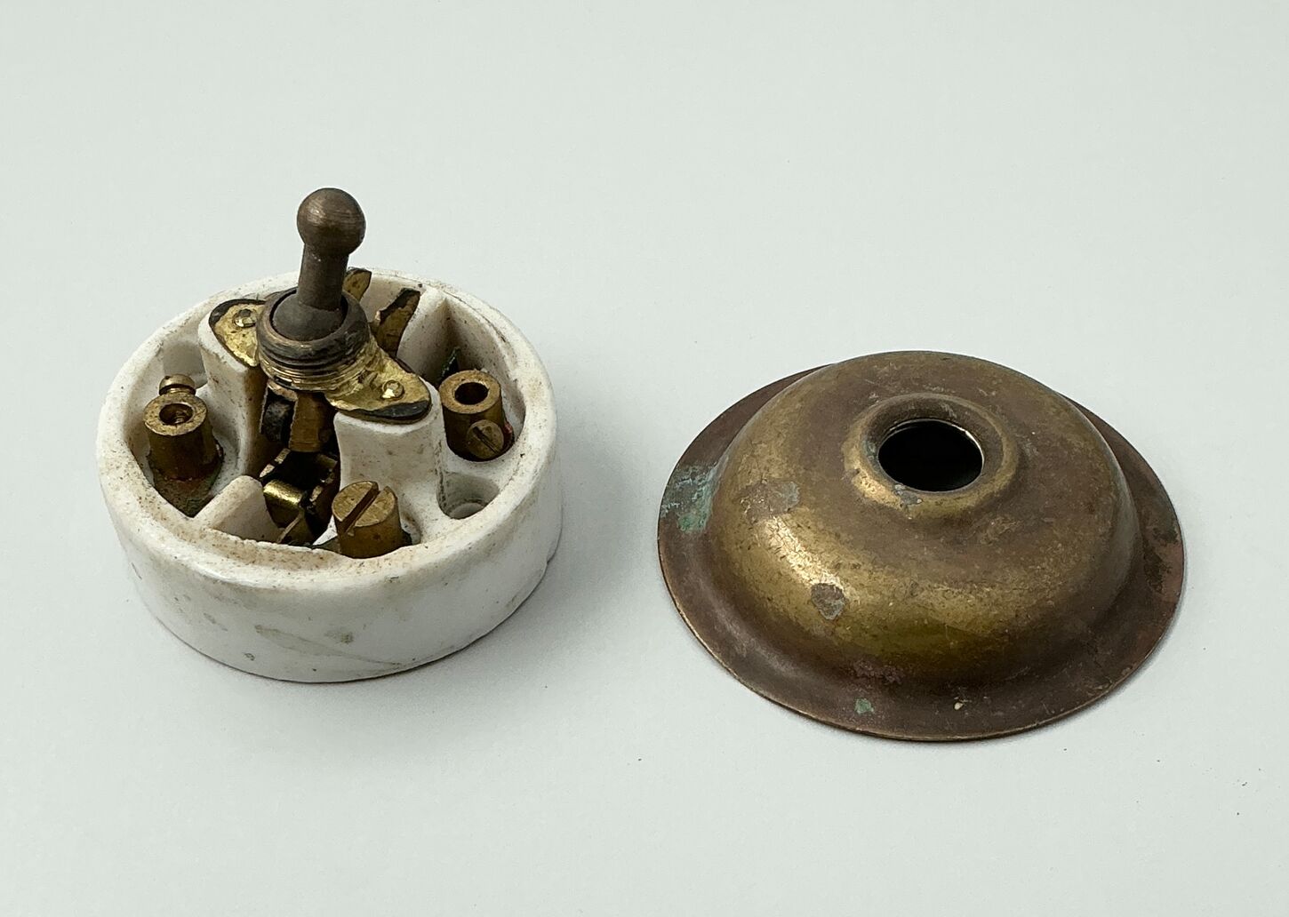 Glat messing korrespondance afbryder 1-pol