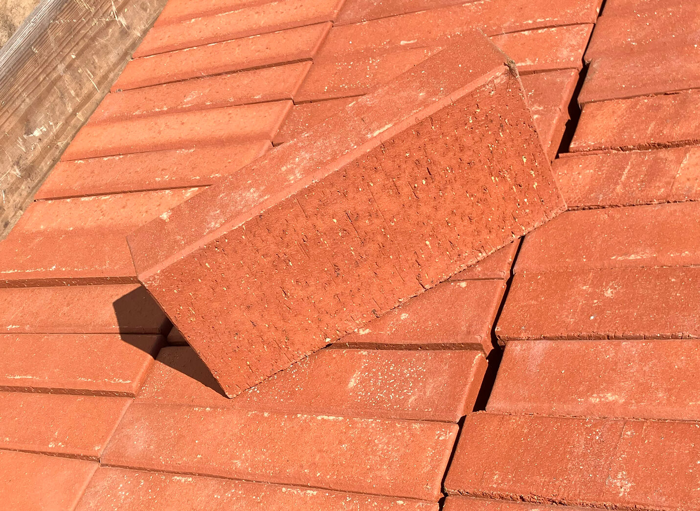 Rød belægningstegl