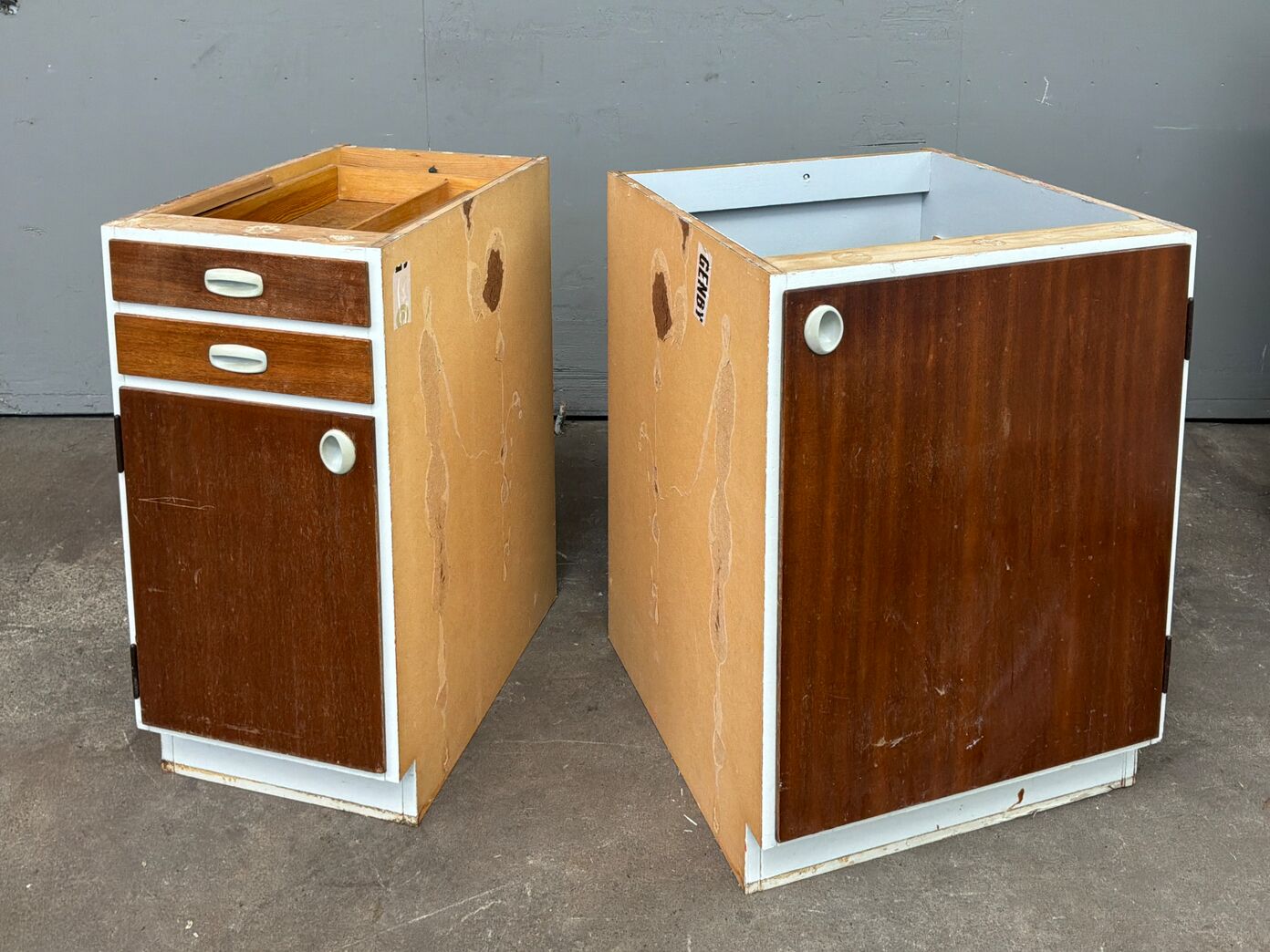 2 stk køkkenelementer fra 60’erne