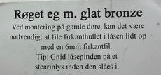 Knebelgreb i røget eg med bronzehalse
