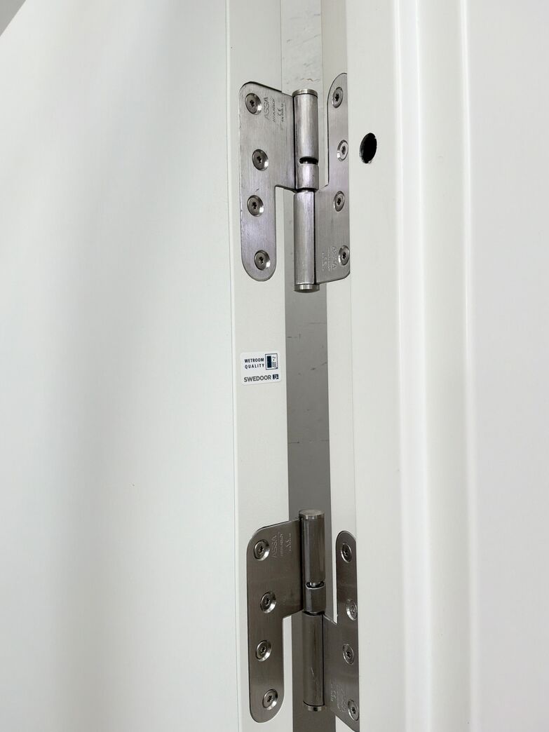 Vådrumsdør med aluminiumskarm M9 vh