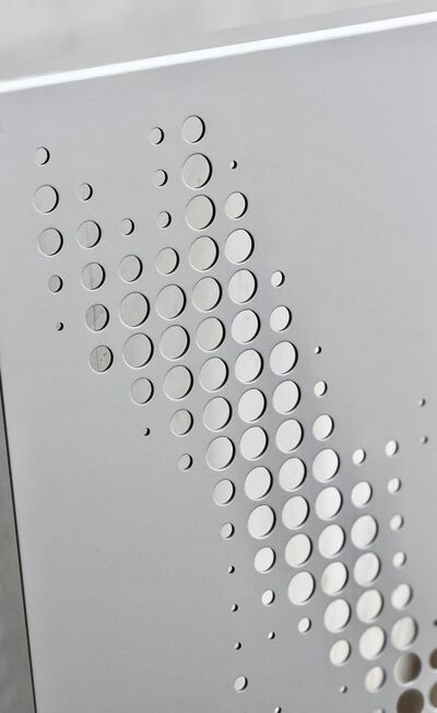 Aluminiumsplade med hulmønster 1200x1195 mm