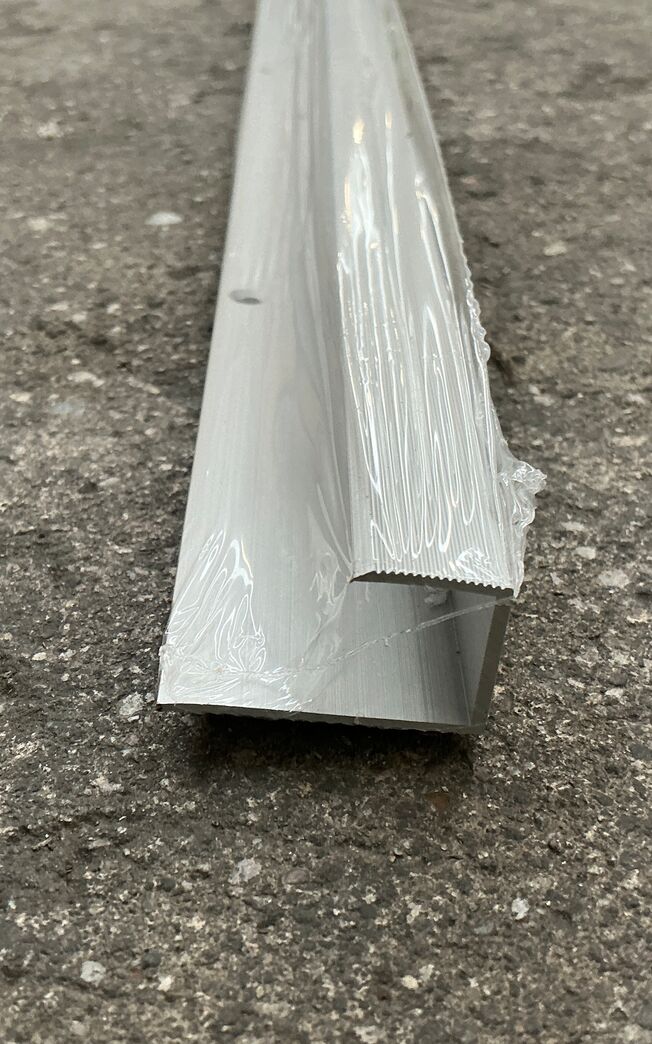 Alu. Afslutningsprofil - 273 cm